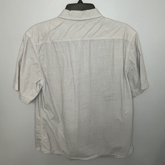 Ocean Current White Shirt Button Down Short Sleeve Mens Medium With Pockets NWOT - Picture 6 of 9